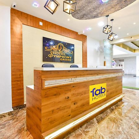 Fabhotel Symphony Grand Ahmadabad Zewnętrze zdjęcie