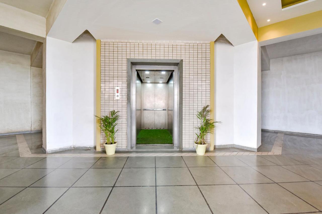 Fabhotel Symphony Grand Ahmadabad Zewnętrze zdjęcie