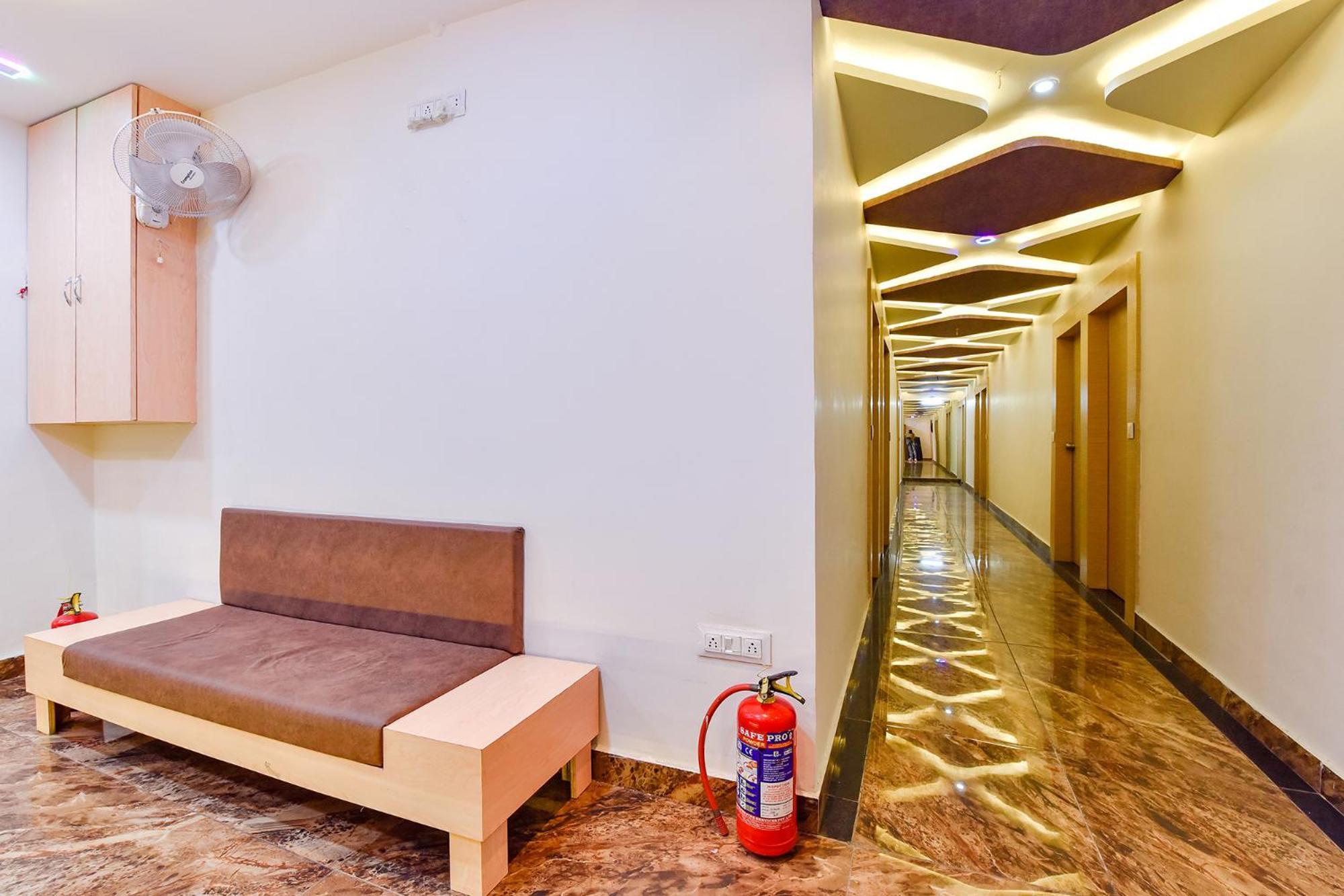 Fabhotel Symphony Grand Ahmadabad Zewnętrze zdjęcie