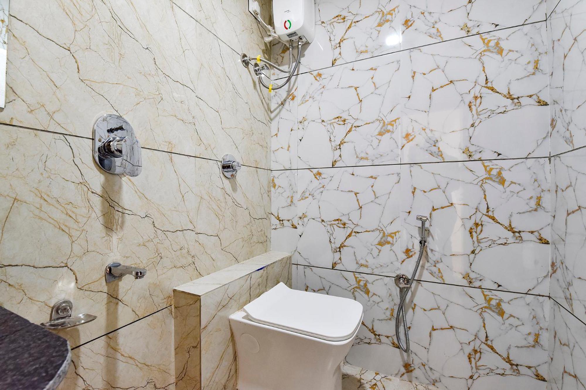Fabhotel Symphony Grand Ahmadabad Zewnętrze zdjęcie